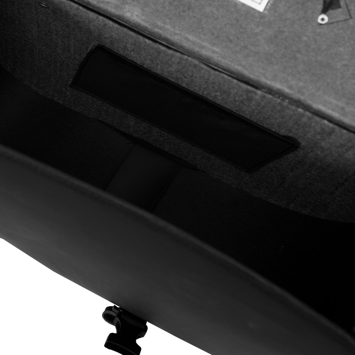 TitanTrail - 2 Strap Saddle Bag