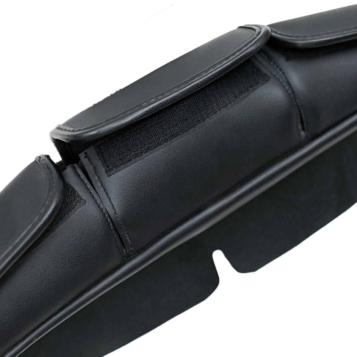 Four- Pouch Windshield Bag
