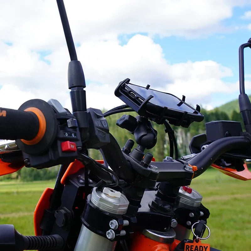 RAM® Handlebar U-Bolt Base for Rails 0.5" to 1.25" in Diameter - B Size