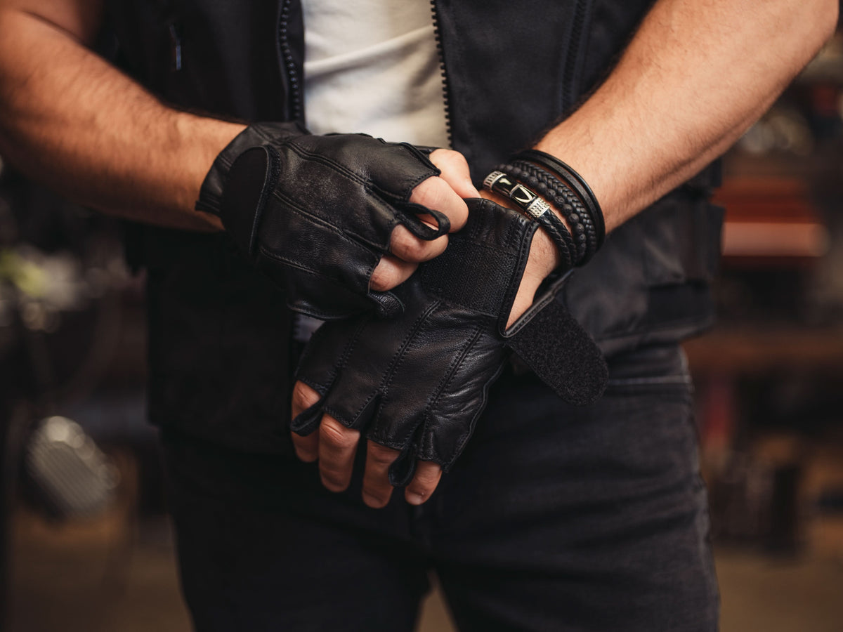 LegacyKnuckles™ Men's leather Fingerless gloves