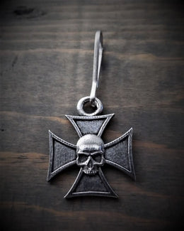 BZP-32 Maltese Cross Skull Zipper Pull Zipper Pulls Bravo Bells