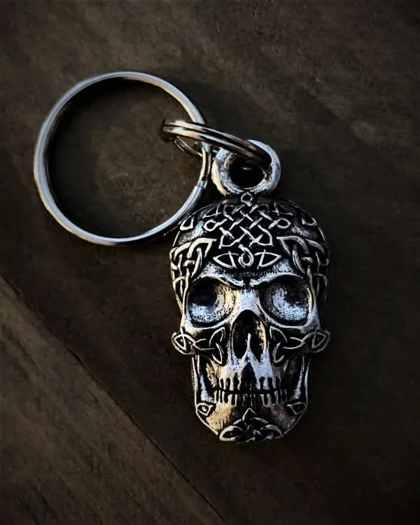 BBK-02 Celtic Skull Keychain Wallet Chains/Key Leash Bravo Bells