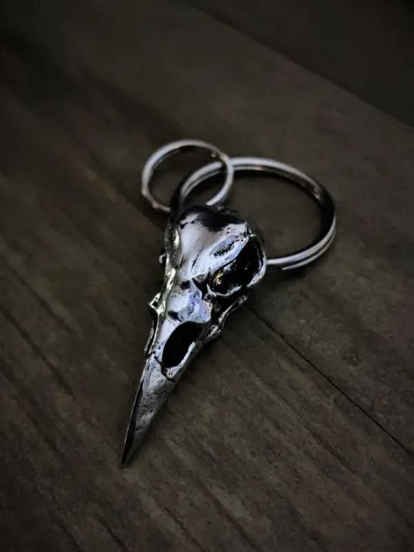 BBK-05 Raven Skull Keychain Wallet Chains/Key Leash Bravo Bells